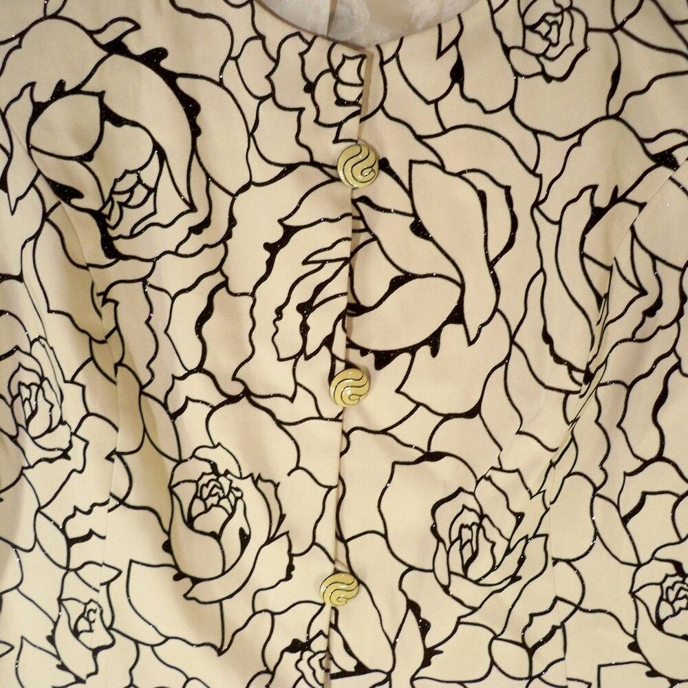 Faith, Button Up Roses Jacket, 22W - Picture 5 of 7